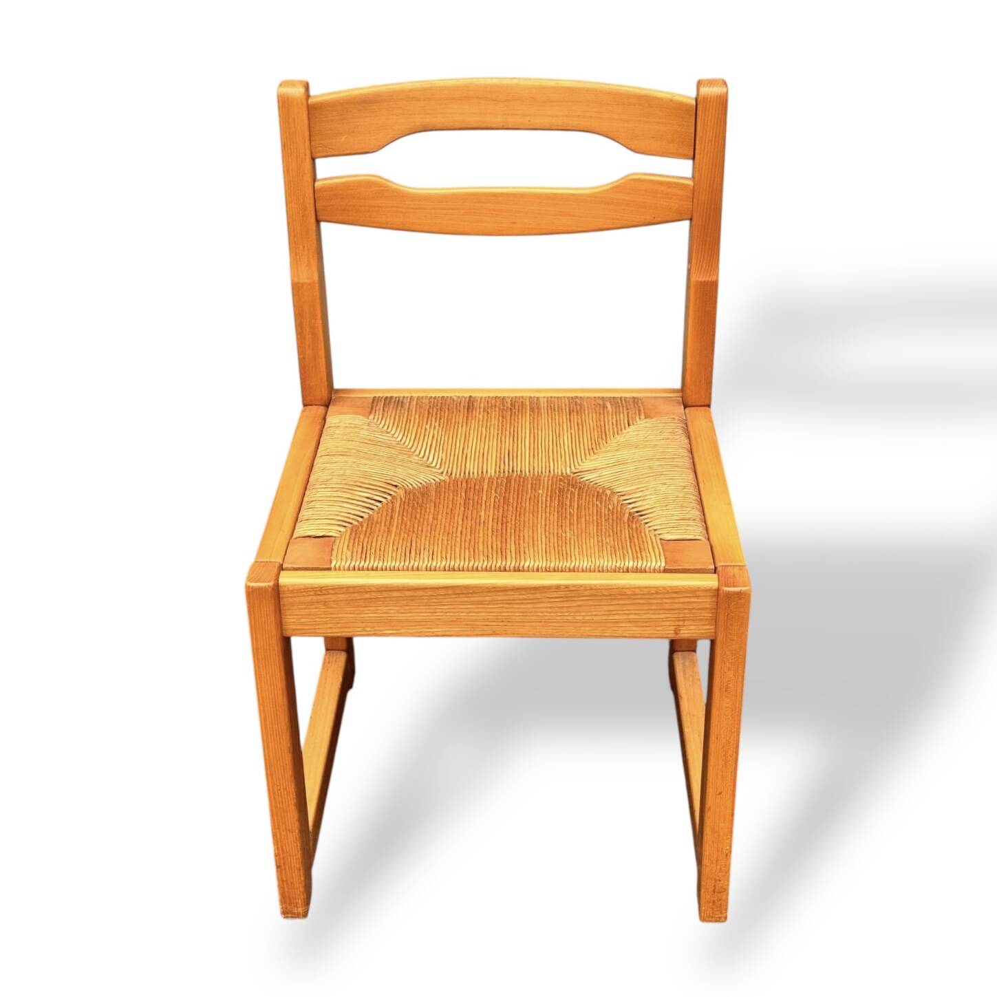 Set of 4 sleigh chairs in elm and straw Maison Regain