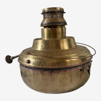 Oil lamp