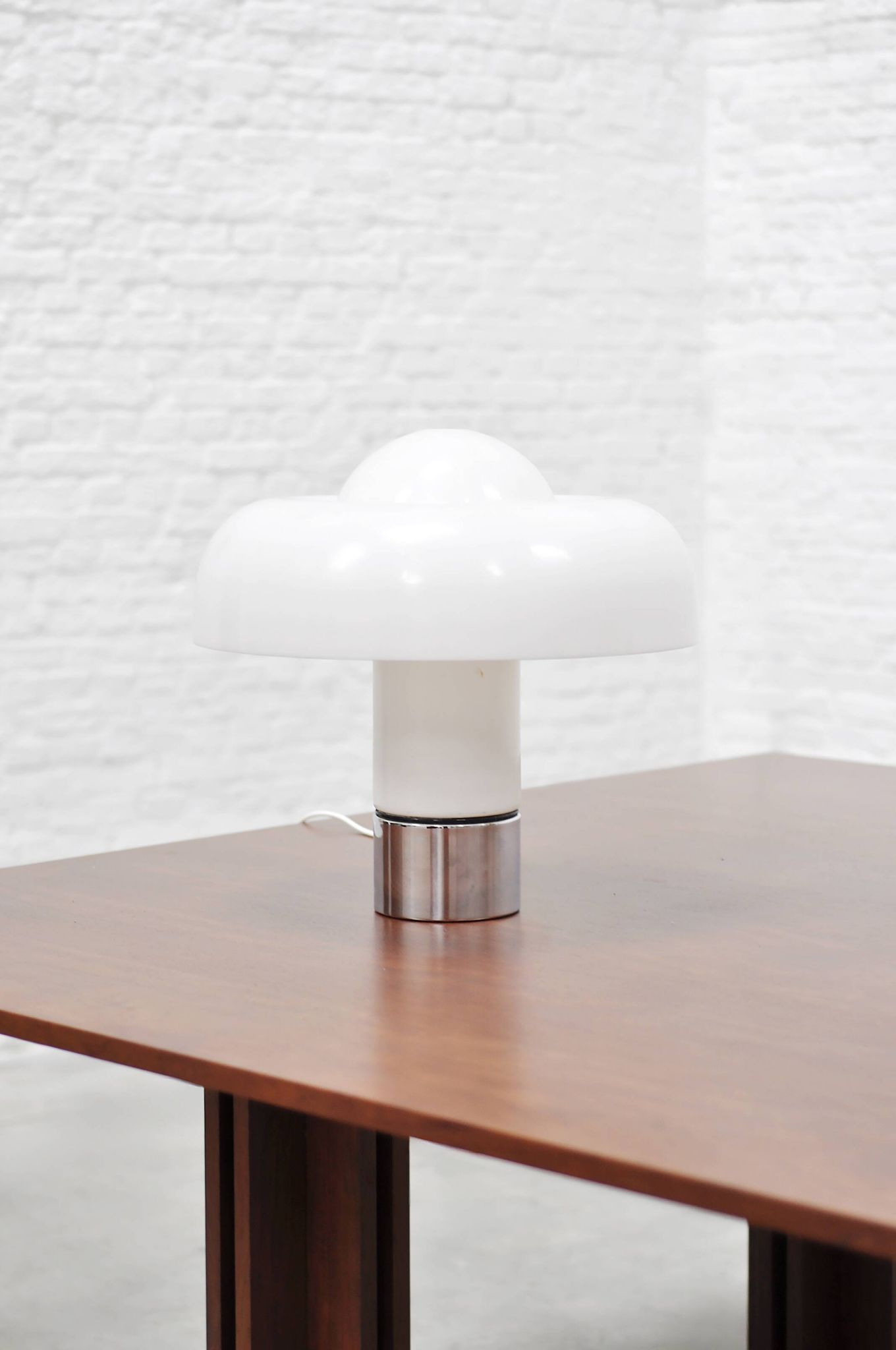 Brumbury table lamp Luigi Massoni for Harvey Guzzini Italy, 1970s
