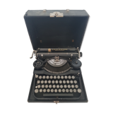 Underwood writing machine