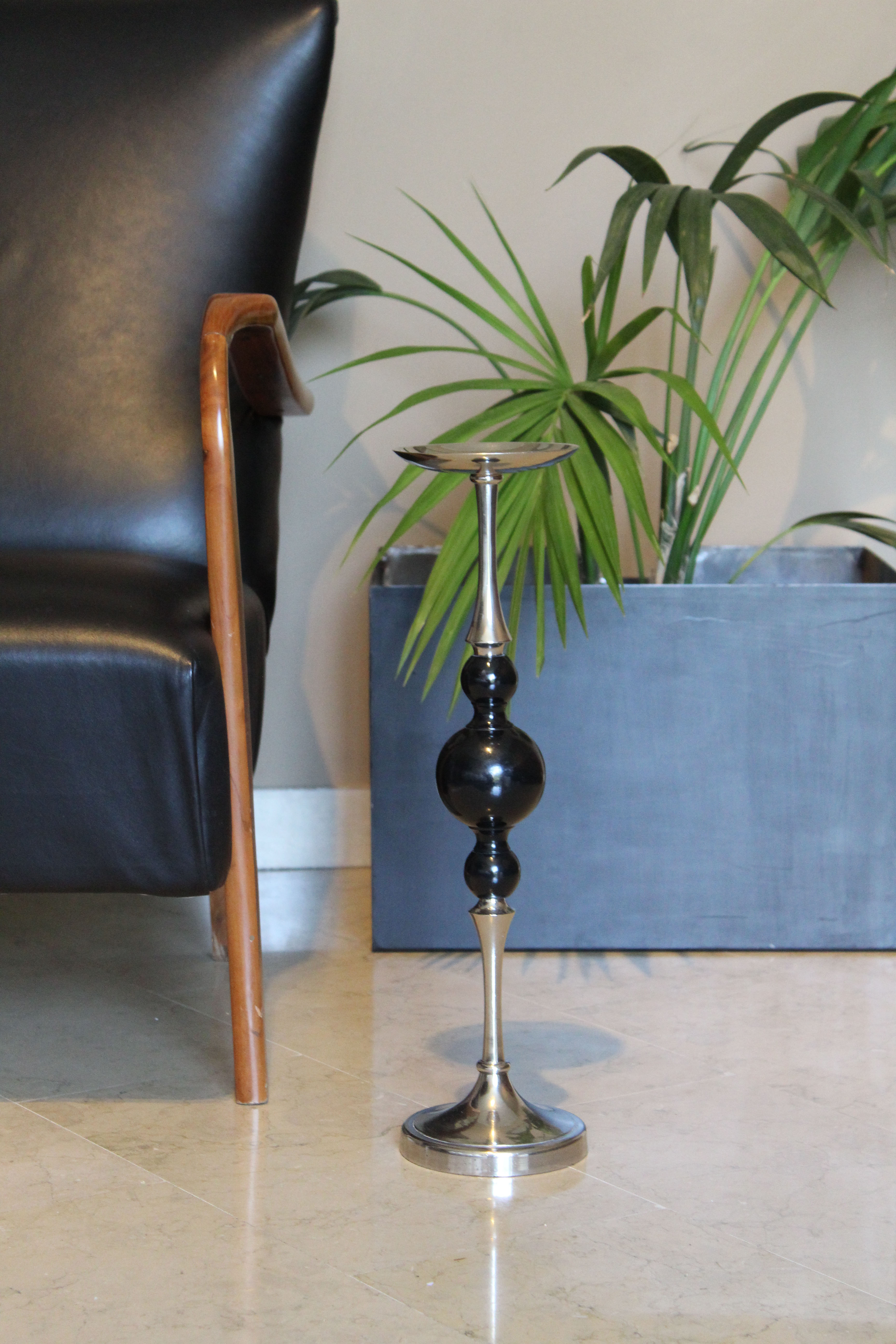 Italian glass holder from the 1940s