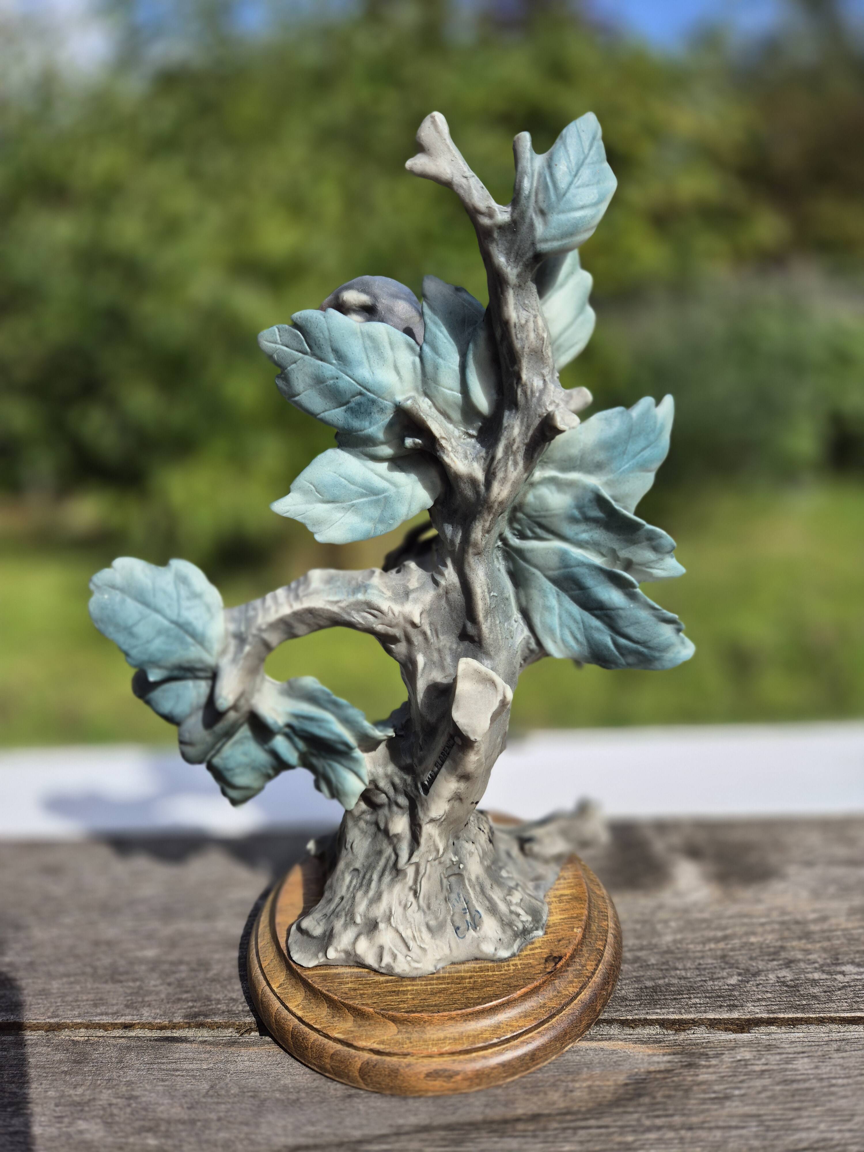 Superb porcelain bird figurine by Giuseppe Armani (Florence, Italy)