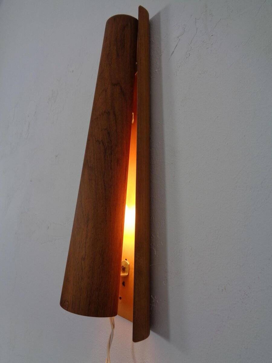 Danish Teak Wall Lamp, 1950s