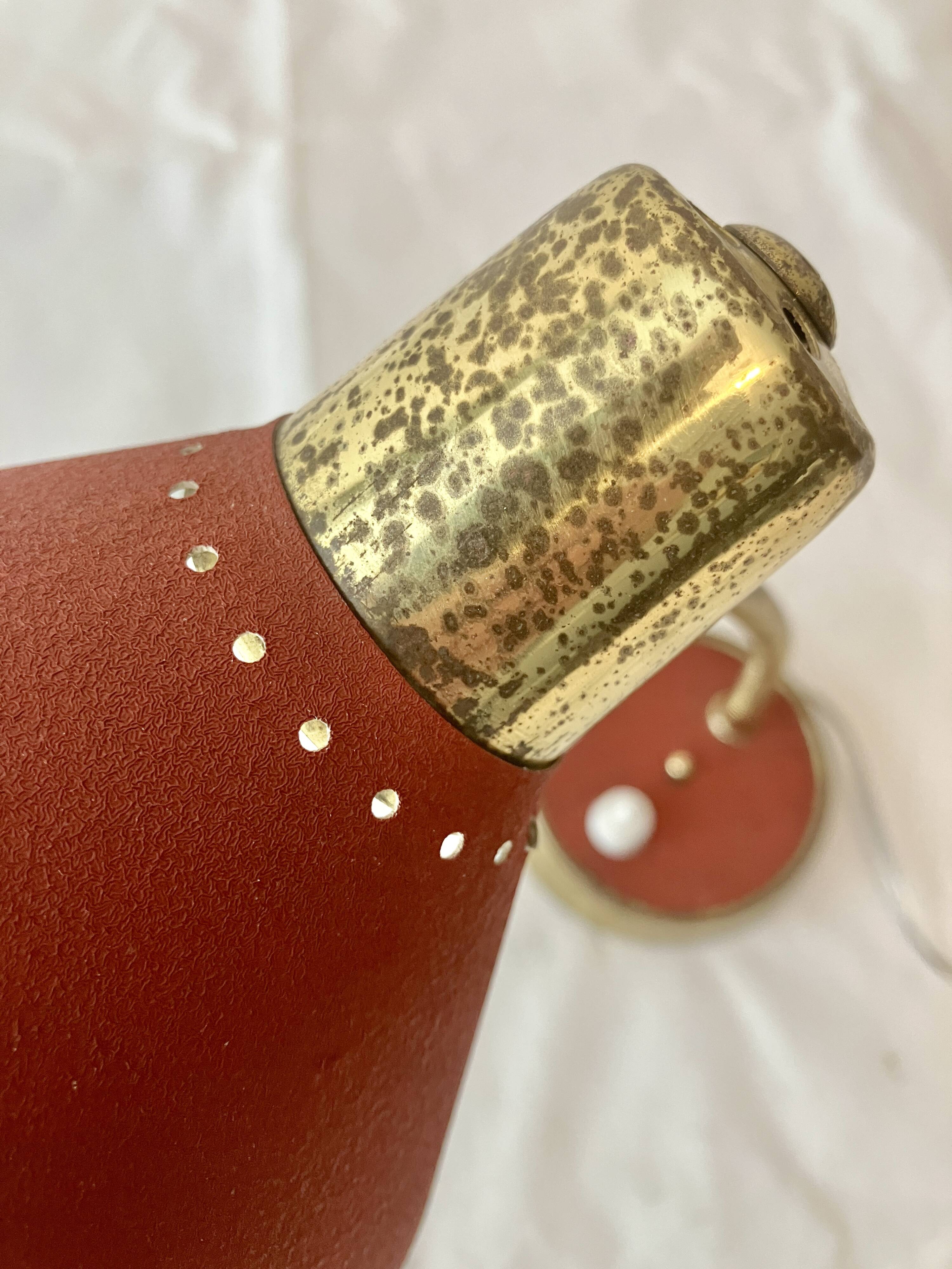 Cocotte lamp from the 1950s, painted metal and brass.