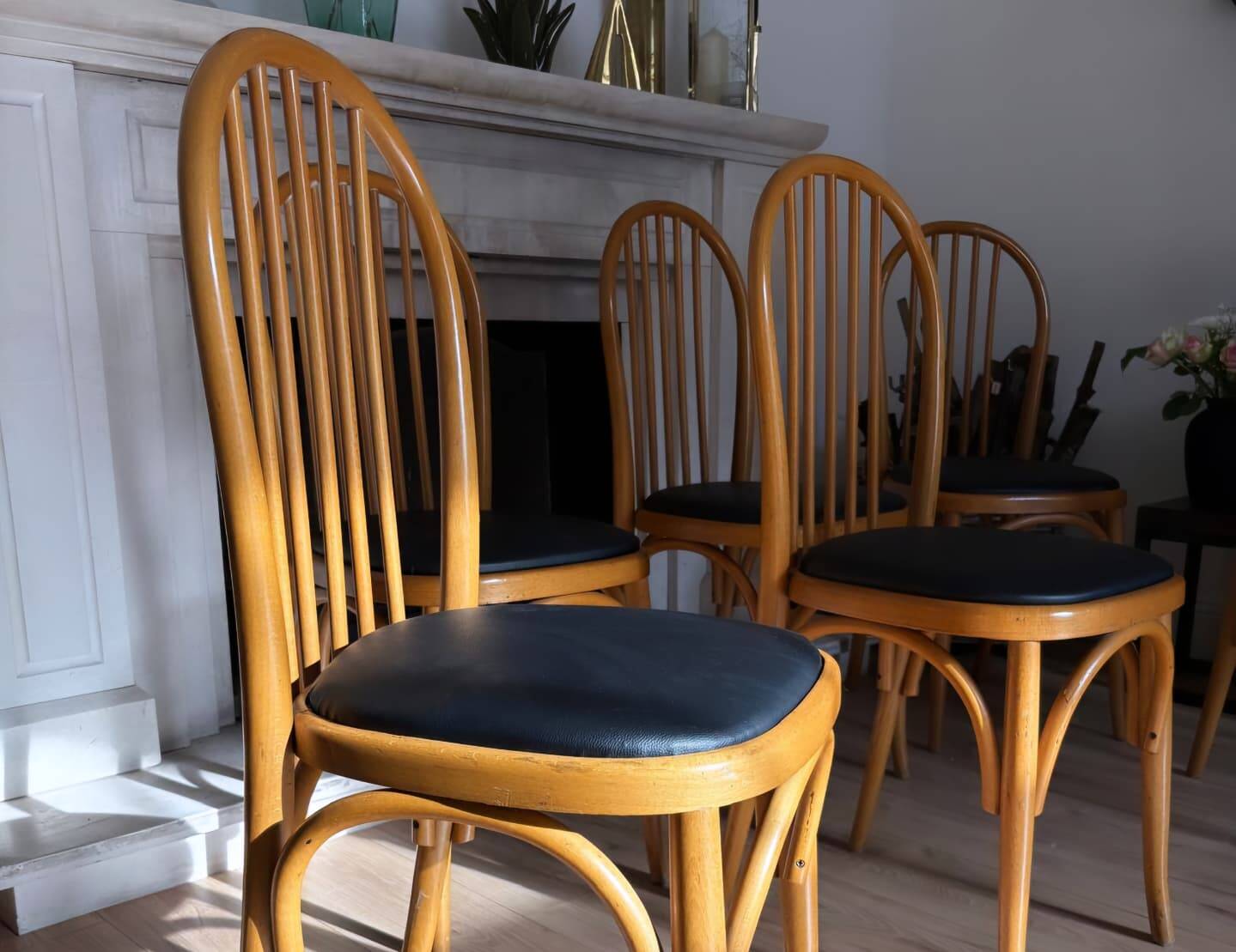 Set of 6 bistro chairs