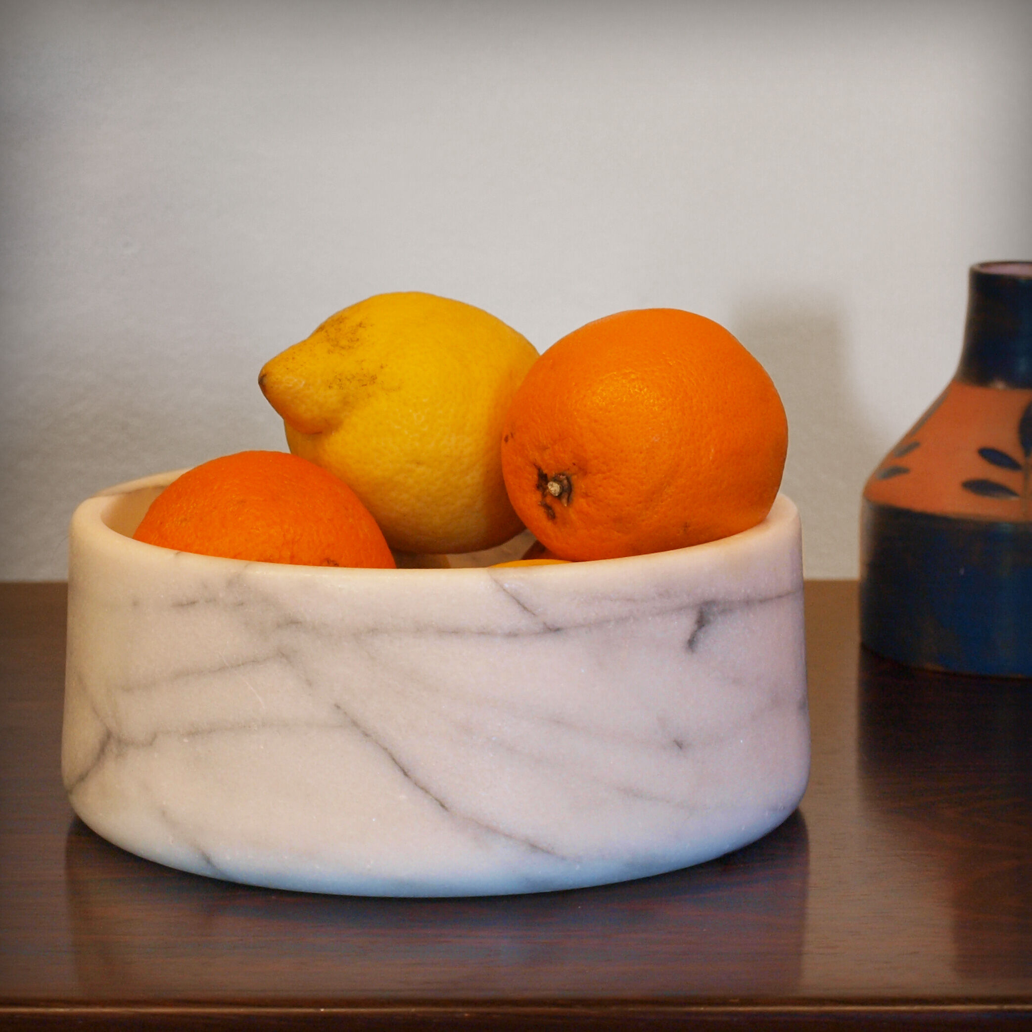 Carrara marble fruit cup