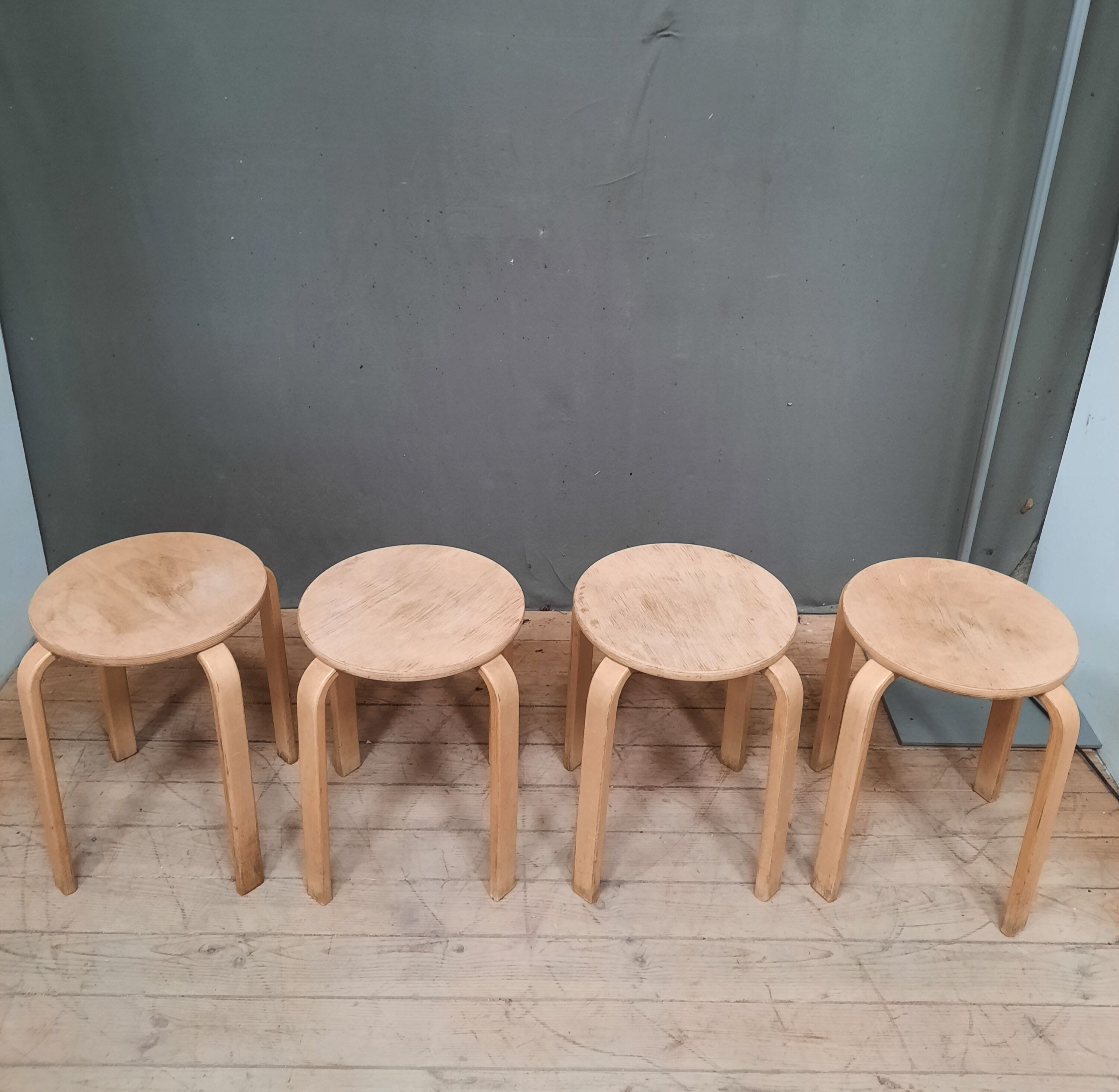 Series of 4 scandinavian stools