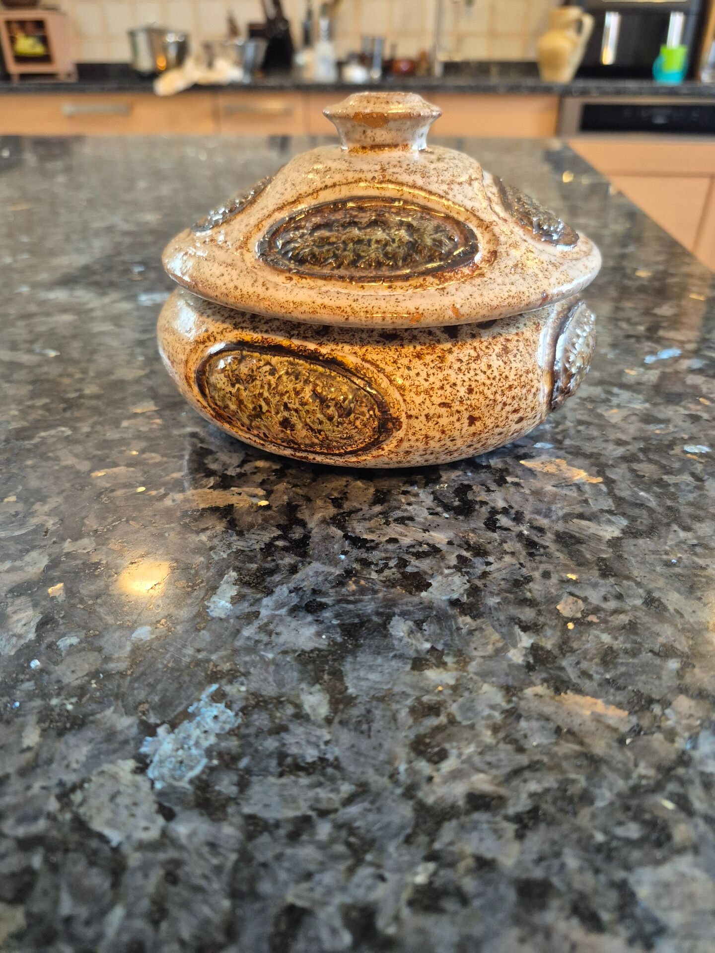 Ceramic bonbonnière Marcel Giraud