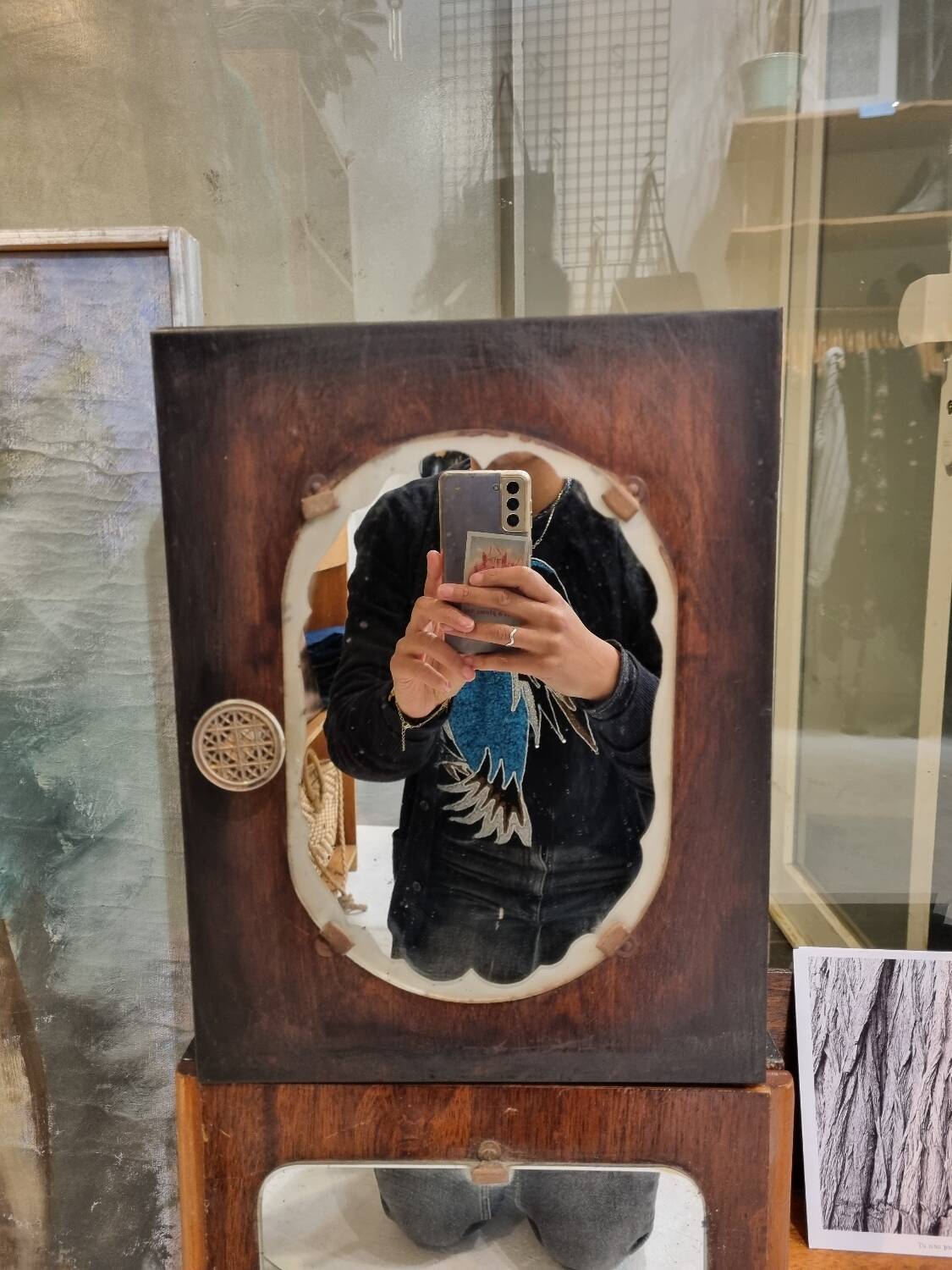 Medicine cabinet