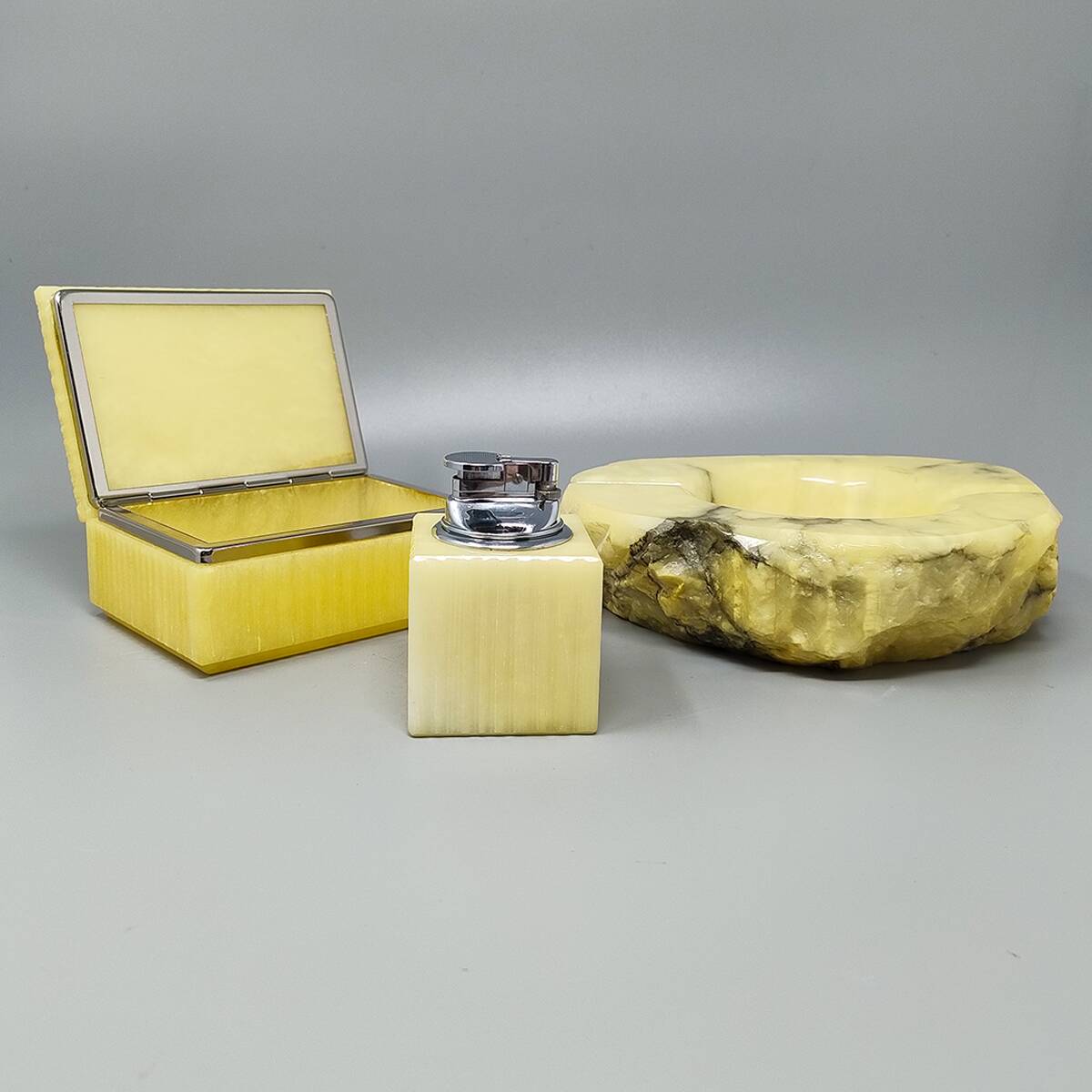 Service à fumer en albâtre des années 1960 par Romano Bianchi