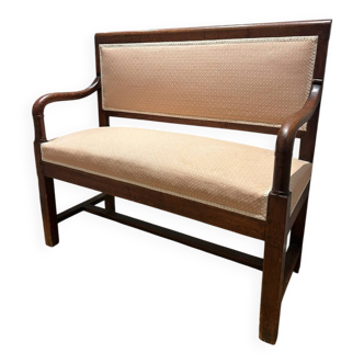 Banquette ancienne en bois - charme classique