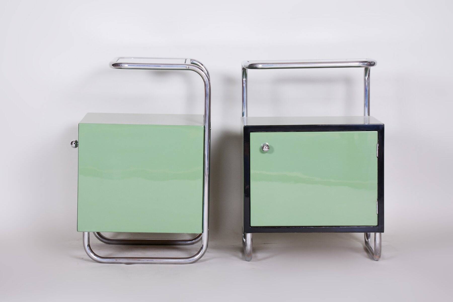 Bauhaus Side Tables in Chrome and Glass by Vichr a Spol., Czech, 1930s, Set of 2
