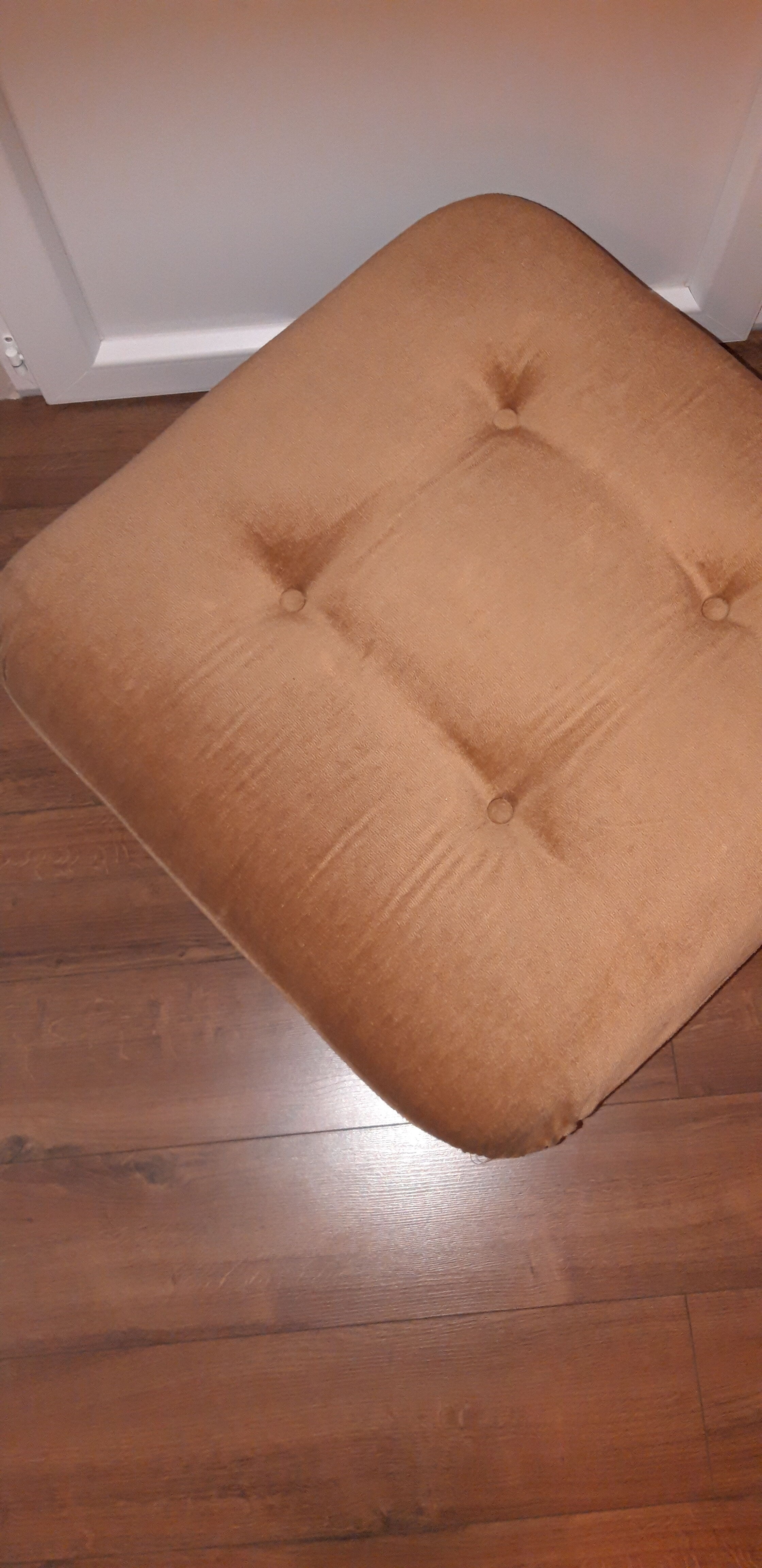 Pouf carré marque Gamba