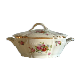 Soupière ancienne en porcelaine à décor fleuri et liseré doré