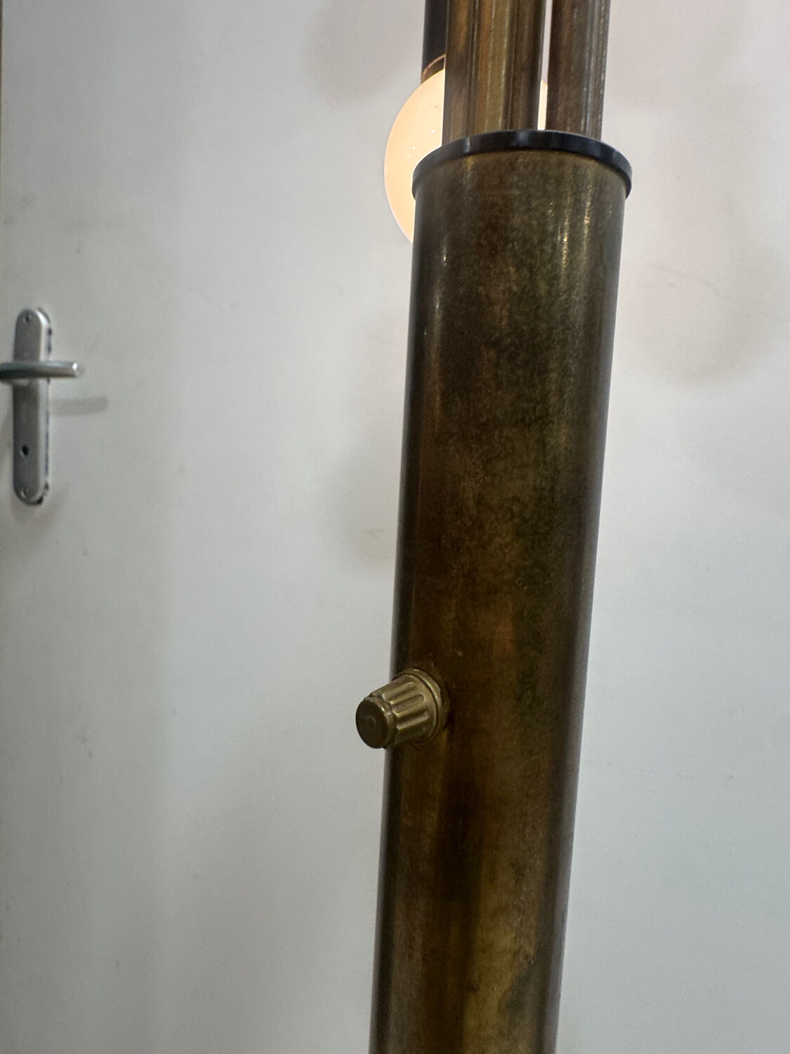 Waterfall floor lamp by Robert Sonneman