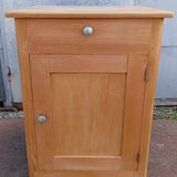 Small Parisian buffet in solid wood