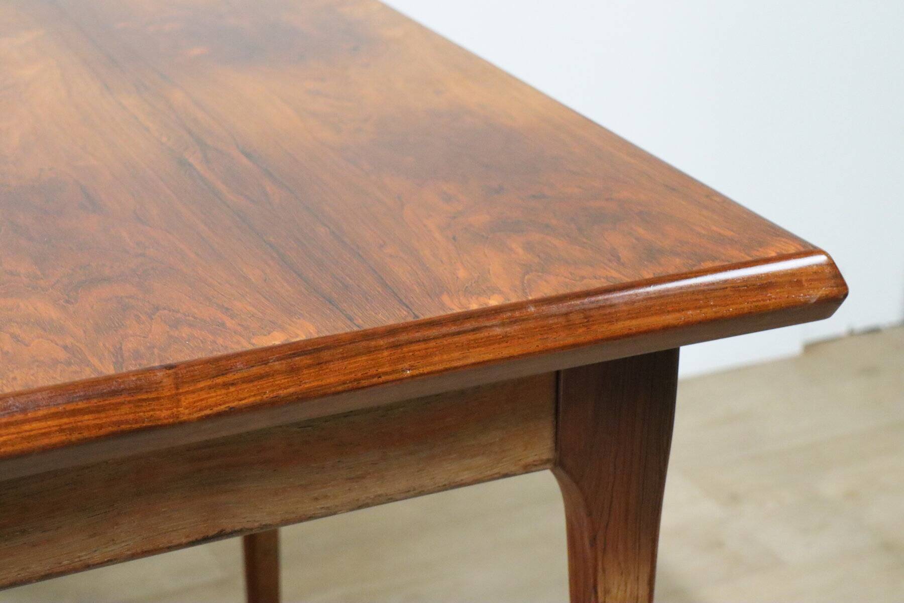 Scandinavian extendable rosewood dining table, 1960s