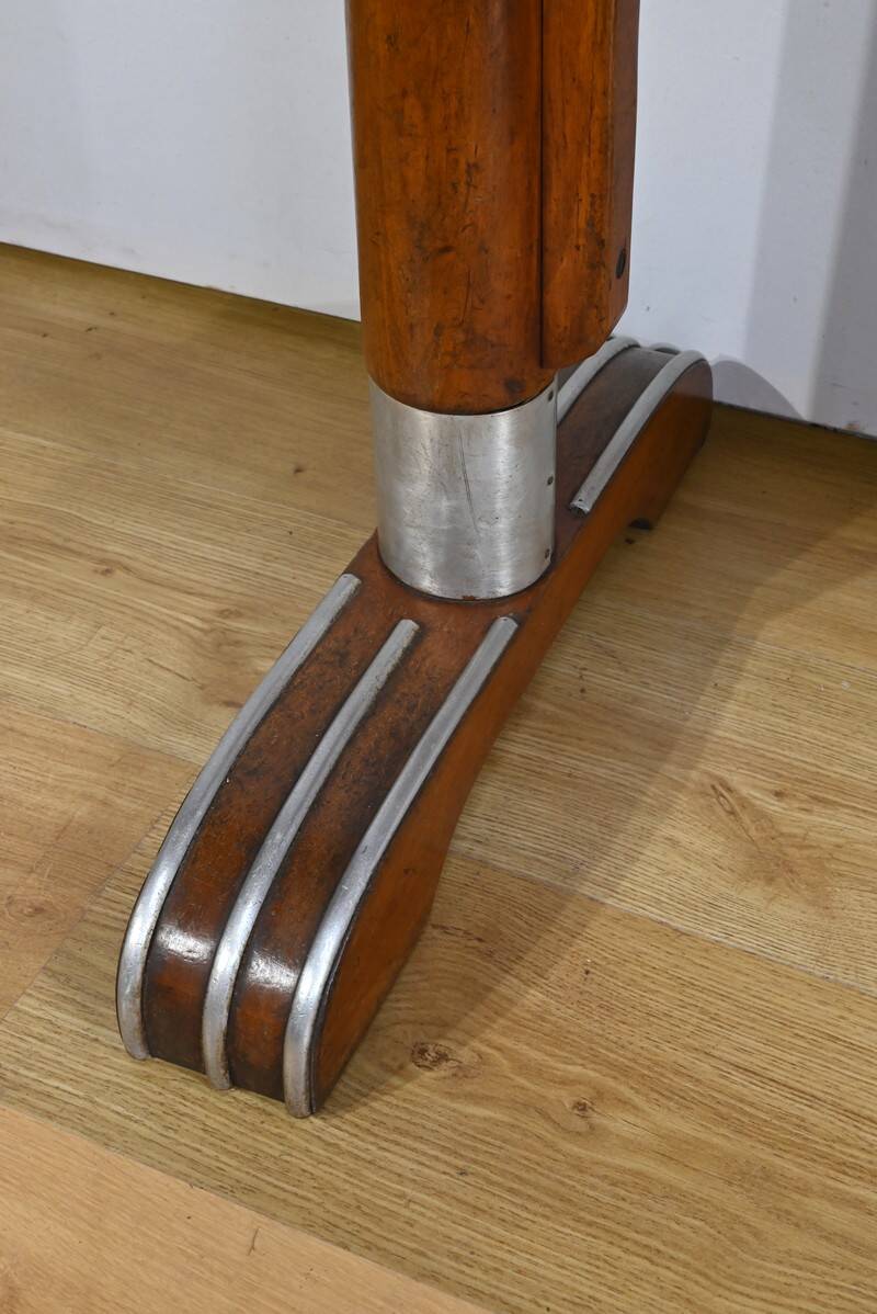 Bistro tables in laminate and beech – 1950