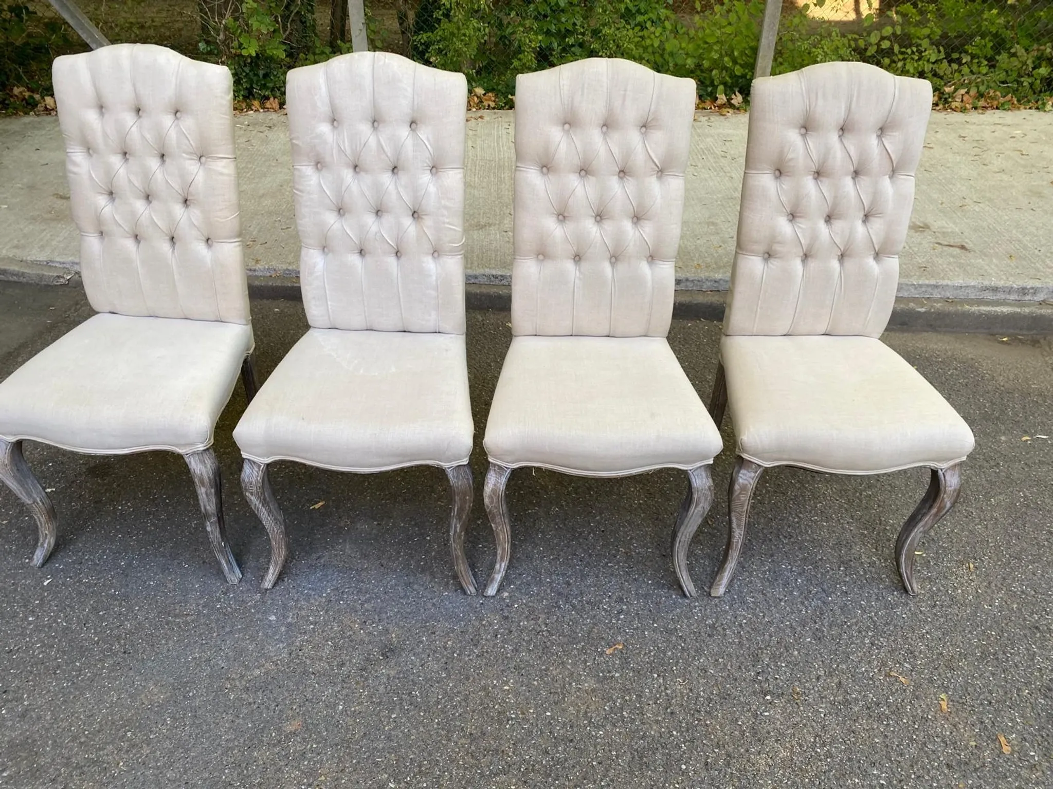 4 upholstered chairs in linen and ash, Maisons du Monde model Chloé.