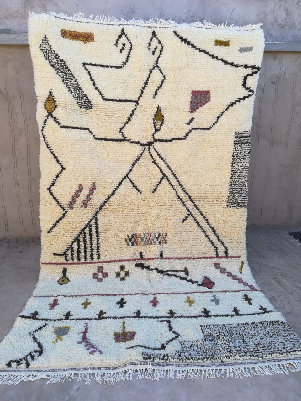 Tapis berbère abstrait 253 x 154cm
