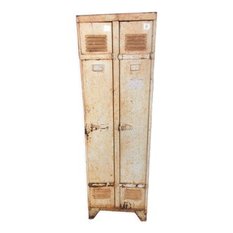 Armoire