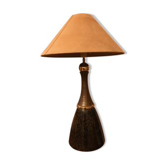 Ceramic lamp to lay scales