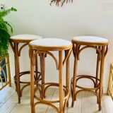 3 tabourets de bar en bois courbé et assise tissu