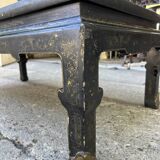 Chinese coffee table with mother-of-pearl and ivory stone inlays