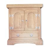 Solid oak croat
