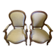 Deux fauteuils en bois et tissus style Louis XV