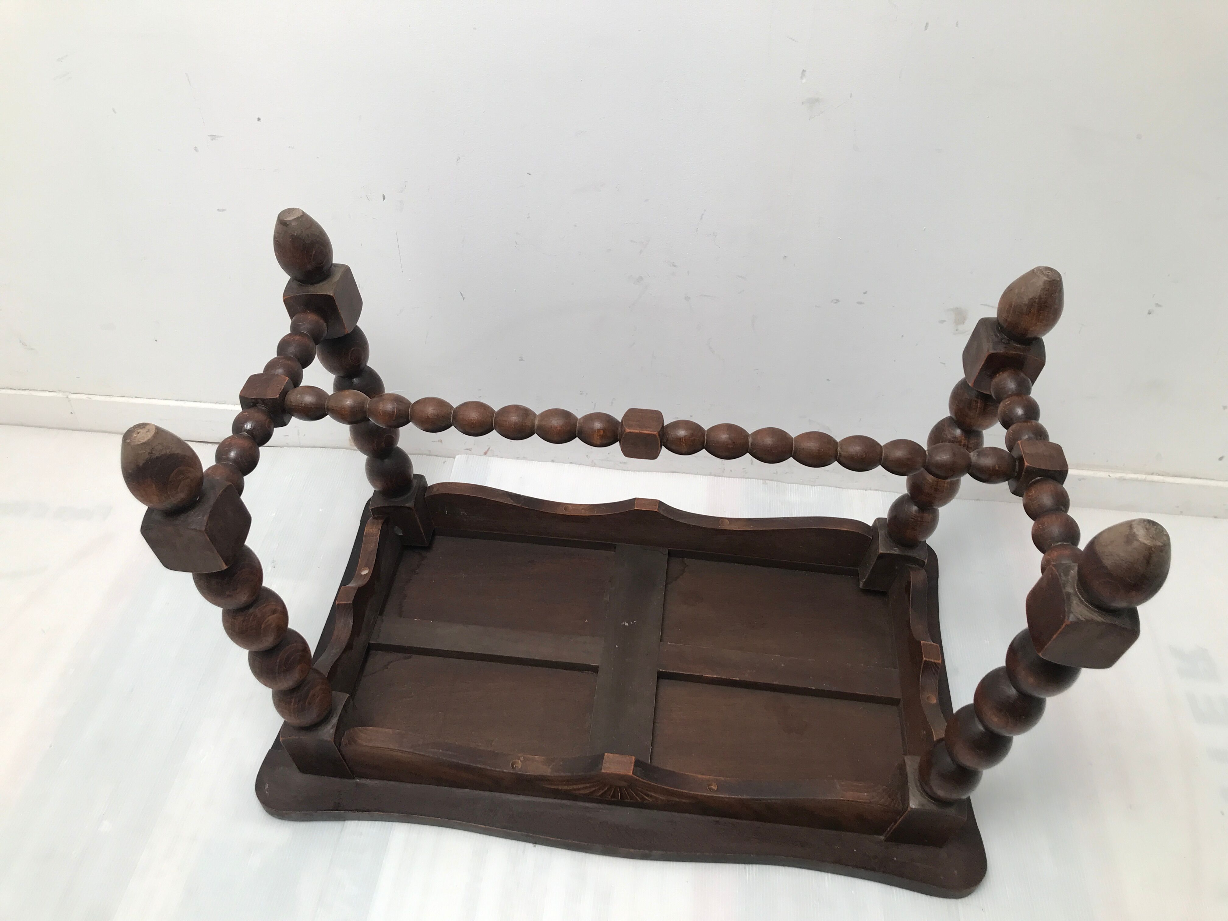 Wooden coffee table legs turned vintage