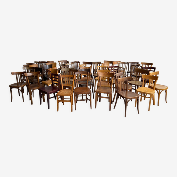 Lot de 50 chaises bistrot dépareillées café Restaurant bois courbé vintage 50/60s