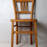 Chaise en bois vintage