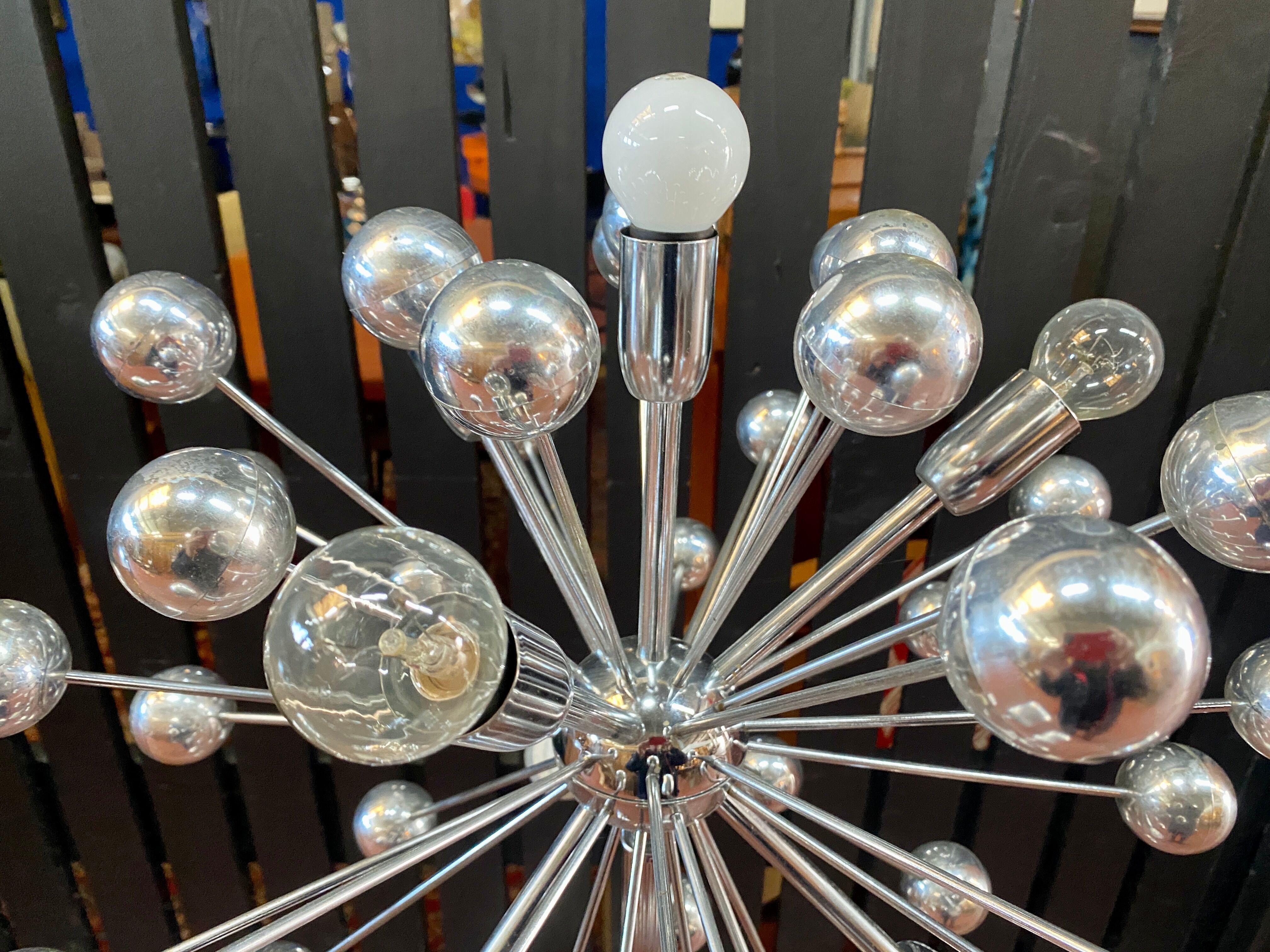 Lampadaire  spoutnik circa 70