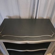 Tosconova black lacquered bookcase