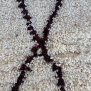 Tapis artisanal en laine