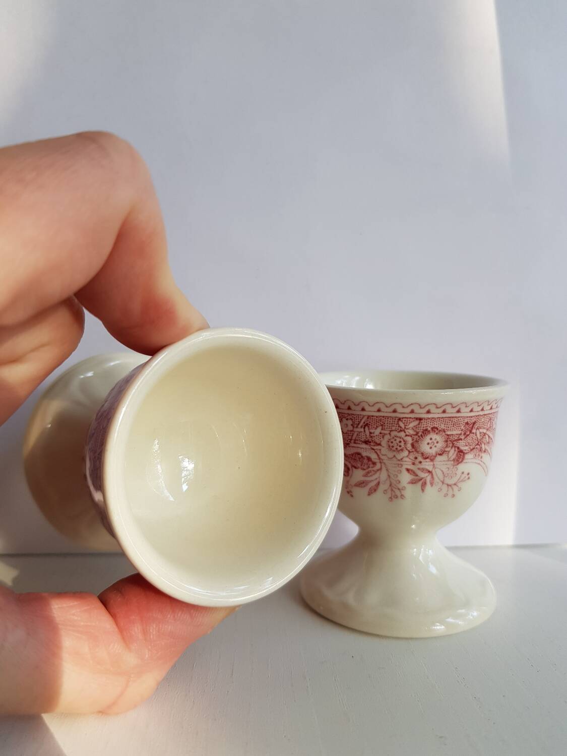 Set de 2 coquetiers Villeroy et Boch "Burgenland" à décor rouge
