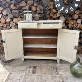 Parisian-style buffet