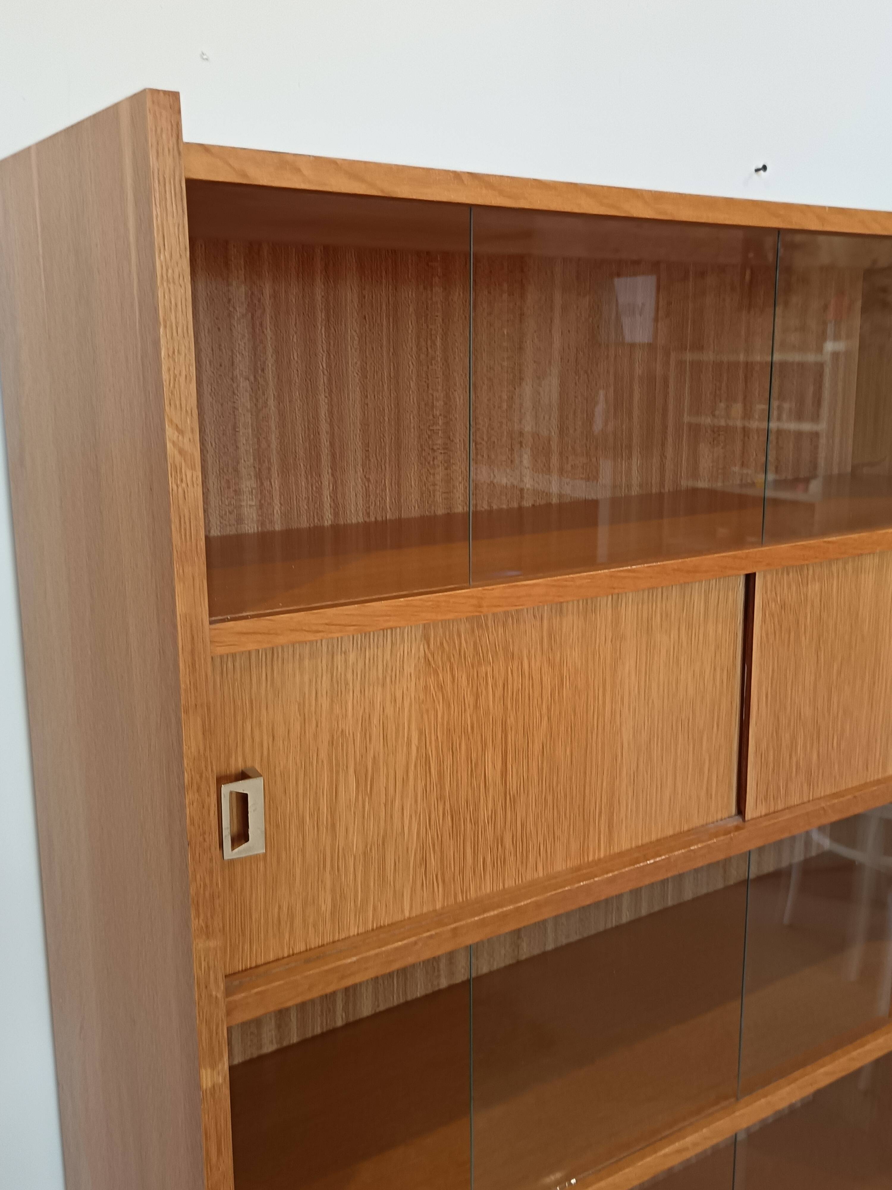 Vitrine bibliothèque vintage moderniste années 50