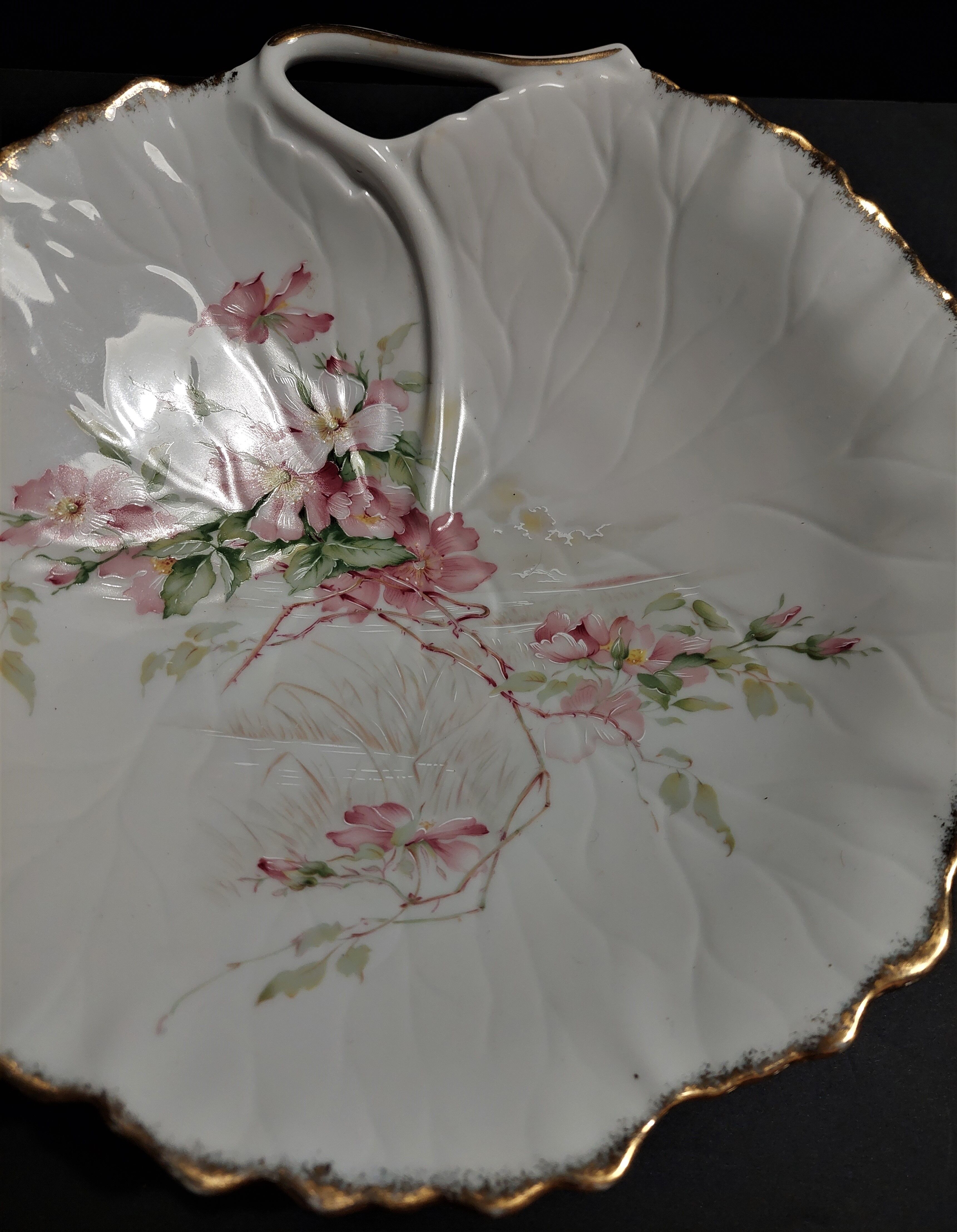 Hollow dish limoges porcelain france flowers xxth