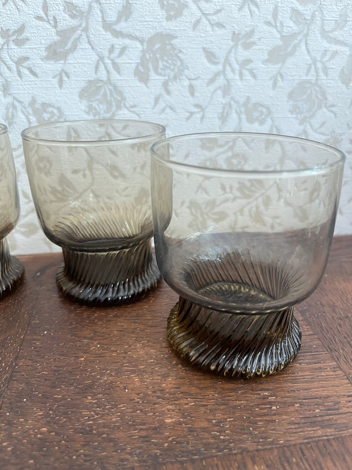 Henkel 80's smoked glasses