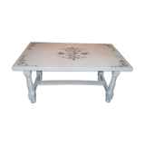 Coffee table style shabby