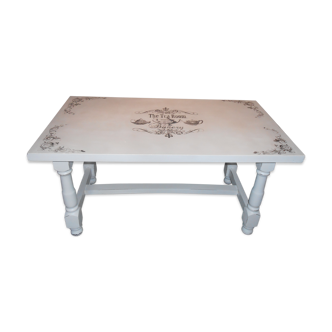 Coffee table style shabby