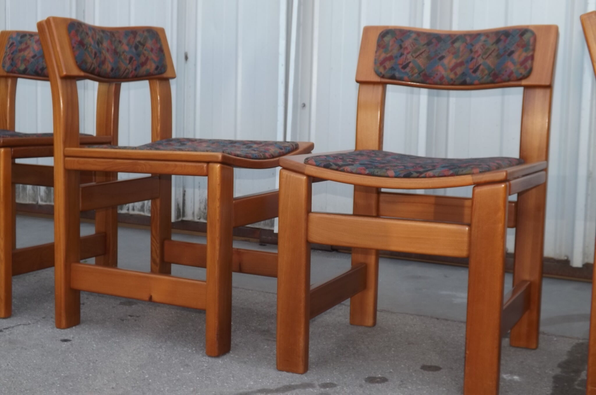 Set de 4 chaises orme Regain vintage 1970