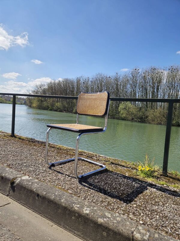 Chaise Marcel Breuer B32 en cannage d'origine signé Italy