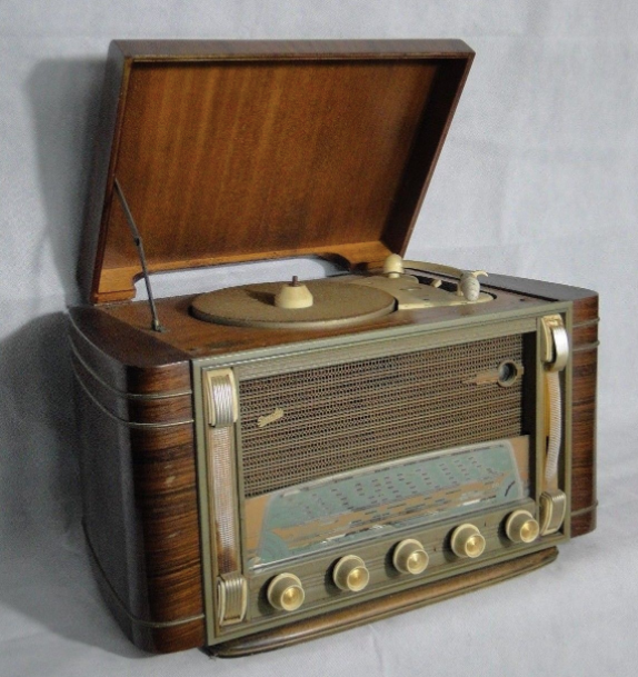 Post Sonolor radio model RP, 1940