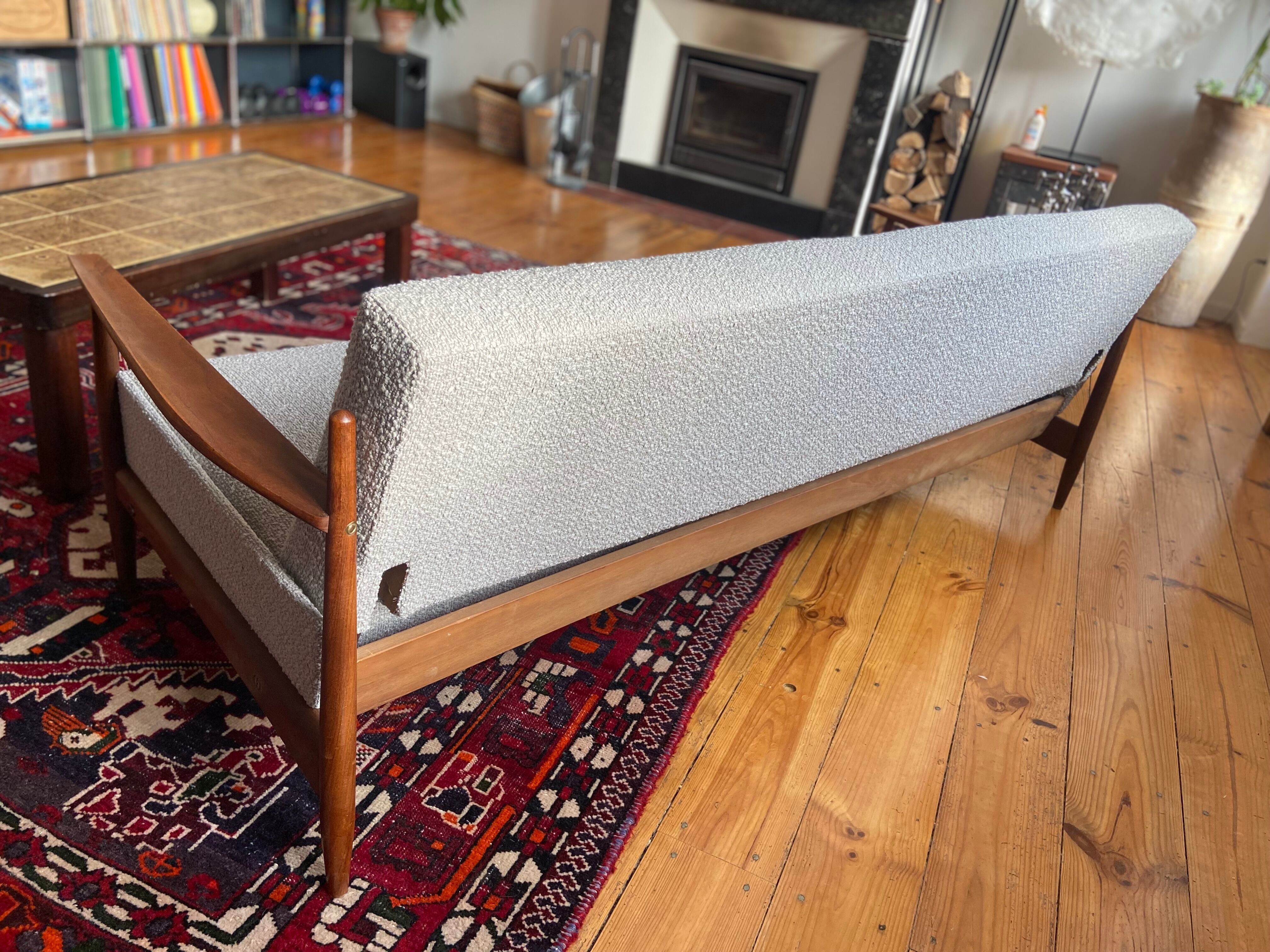 Scandinavian convertible bench