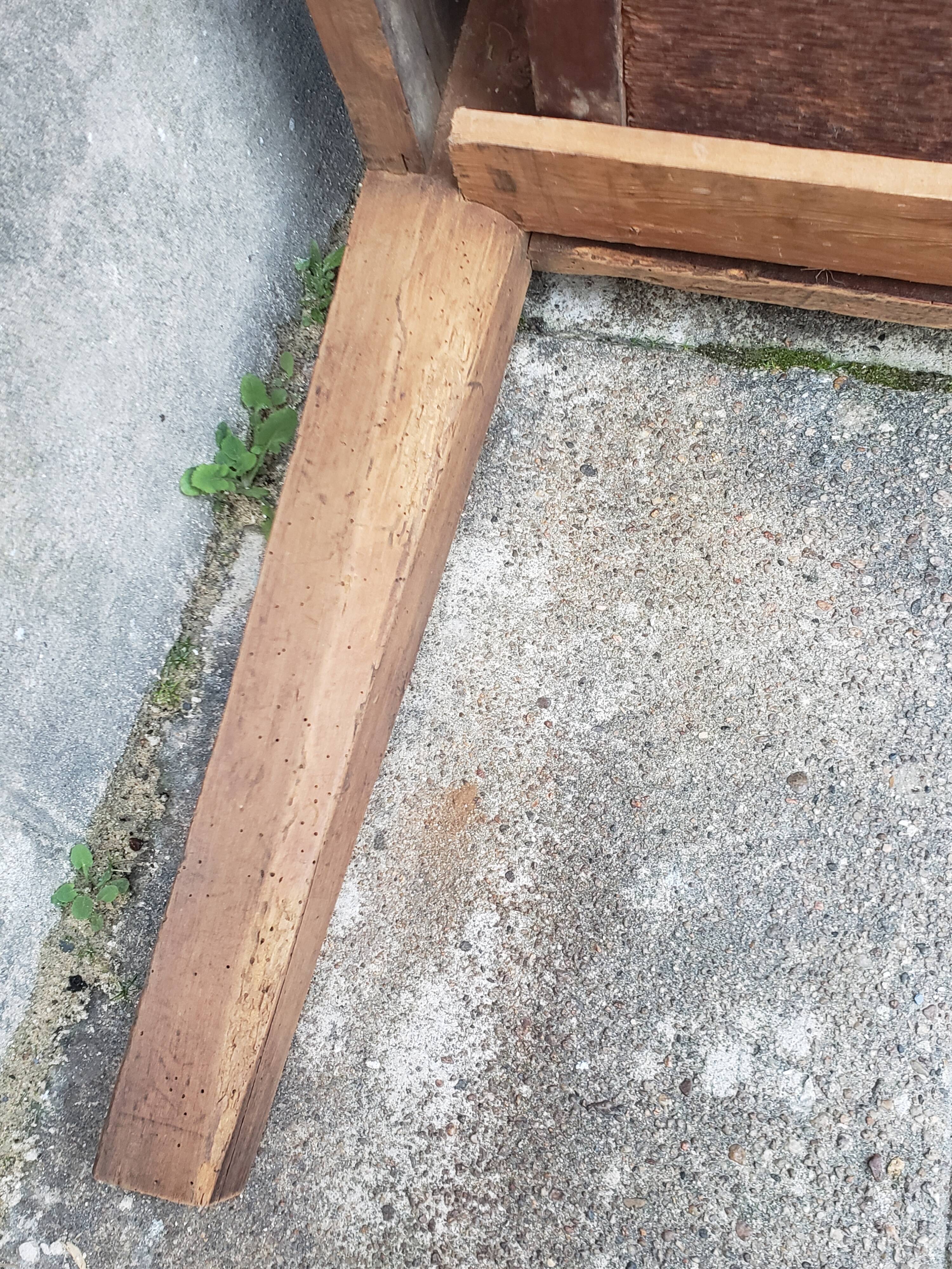 Farm table coffee table