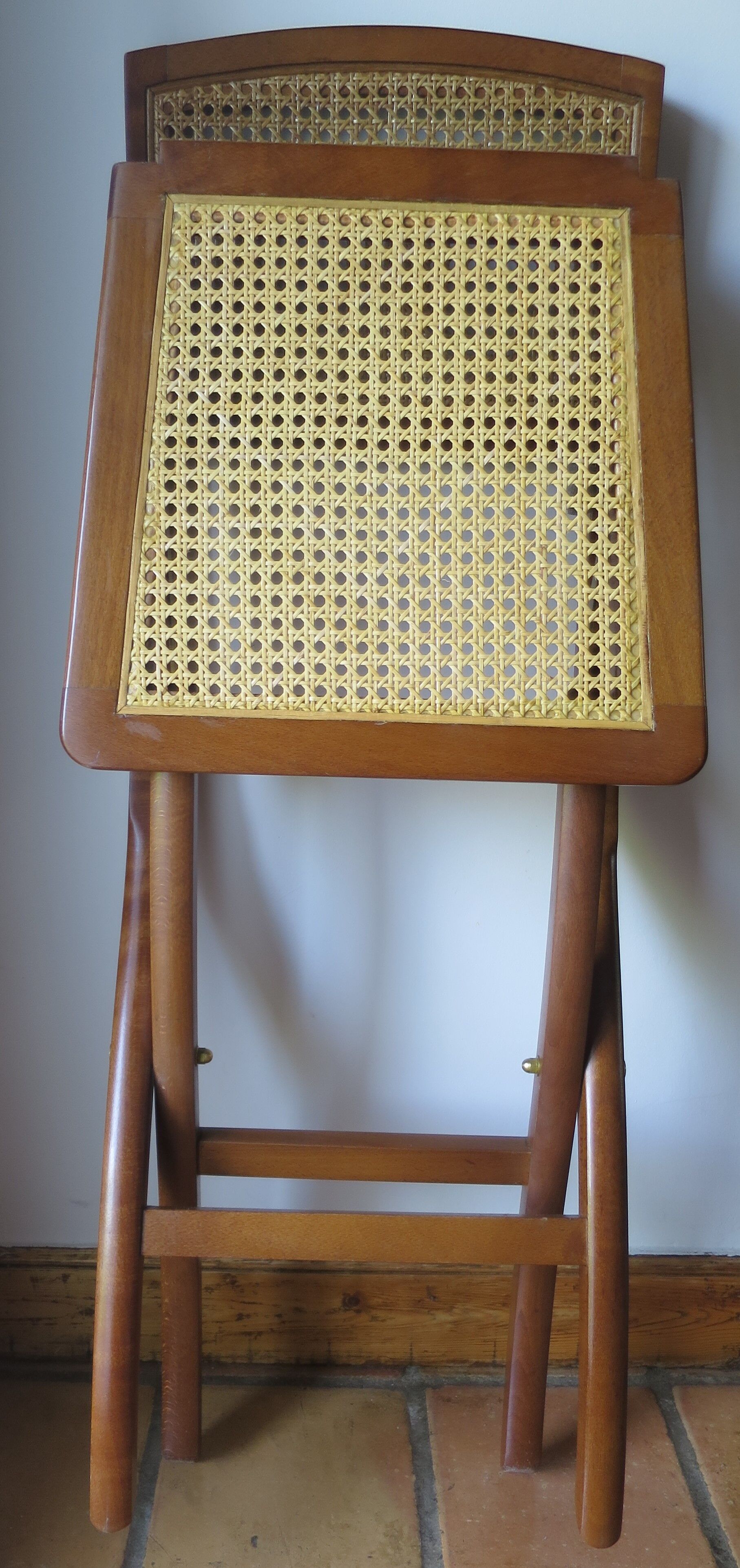 Classic folding chair solid wood made in France