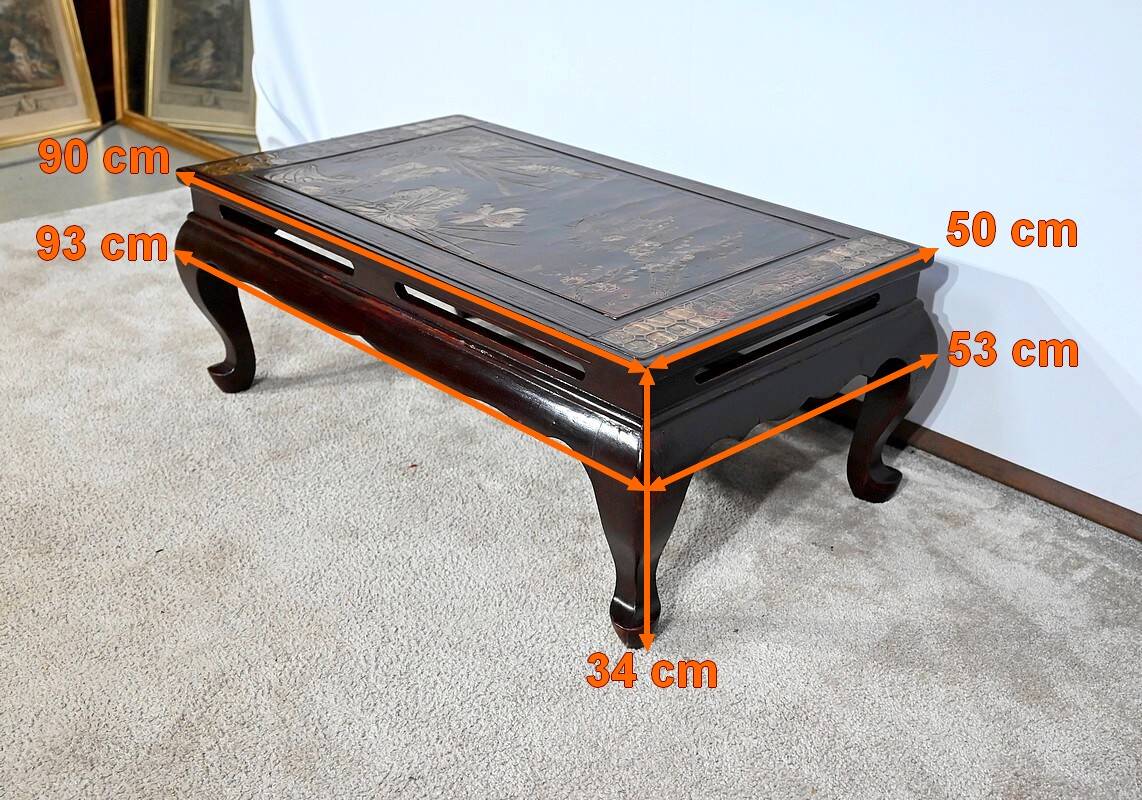 Lacquered Wooden Coffee Table, China – 1960